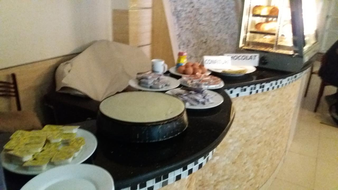 Hotel Privilege Bir El Djir Luaran gambar